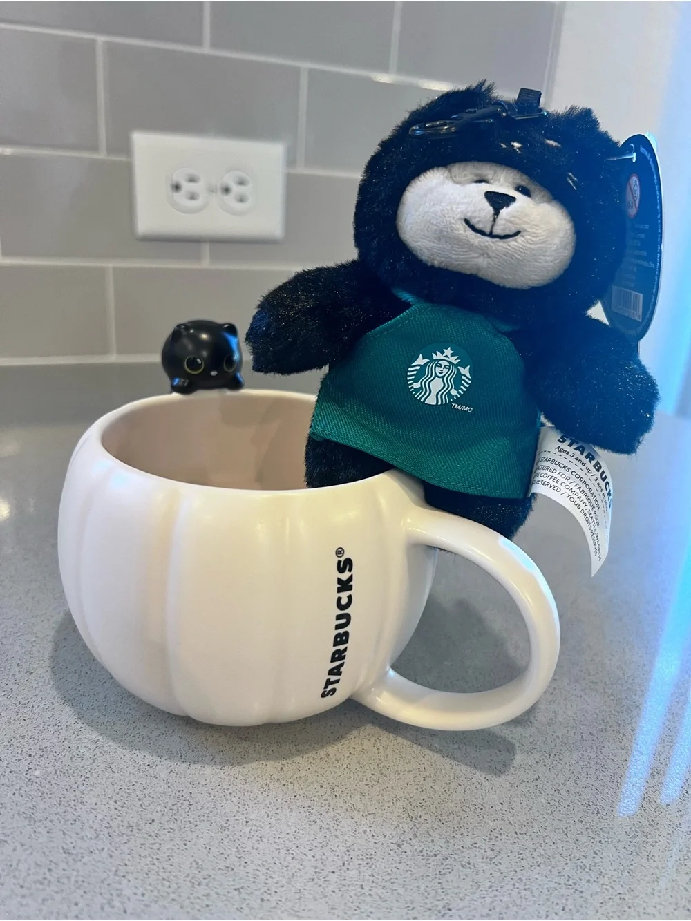 Starbucks both items
